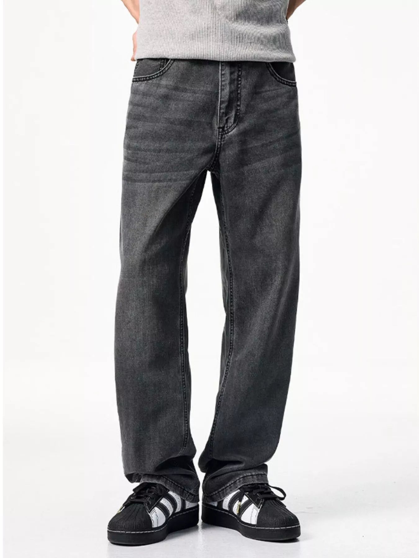 Relaxed Fit Dark Blue Straight Jeans - OutfitLondon