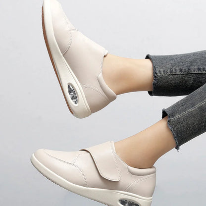 Comfortable Supportive Women's Slip Resistant Shoes