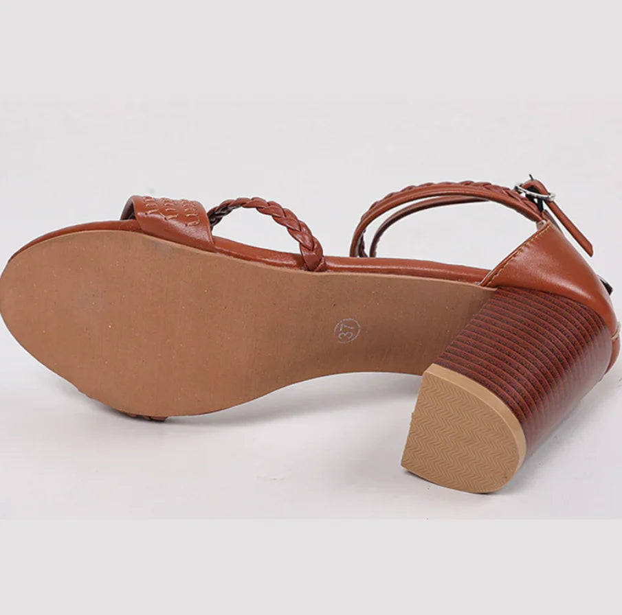 Elegant Comfort Sandals with a Stable Block Heel