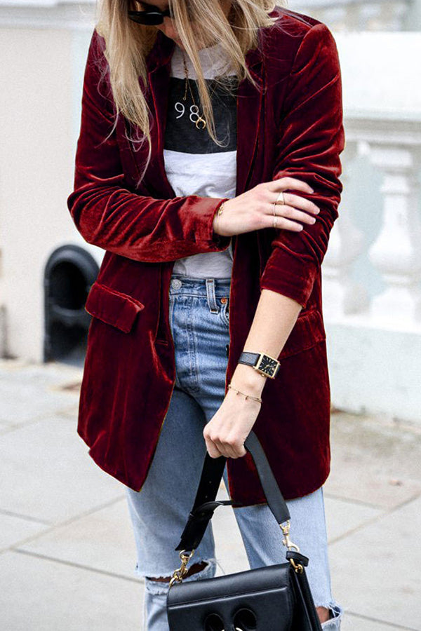 Luxurious Ladies Velvet Coat with Pockets