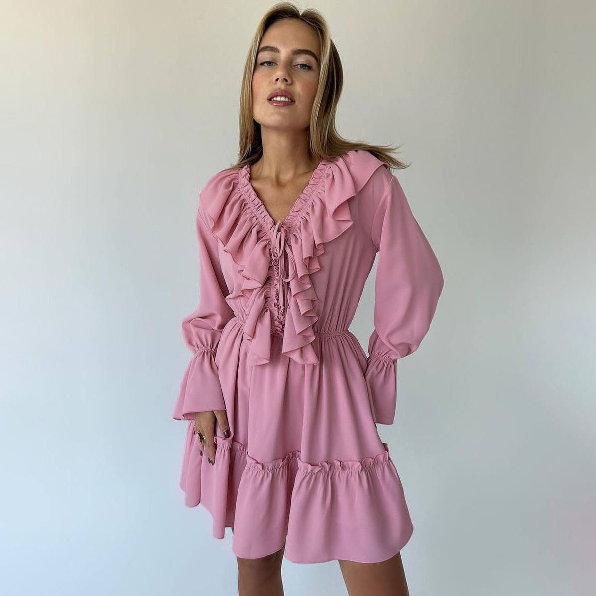 Women's Elegant V-Neck Pleated Ruffle Long Sleeve Dress