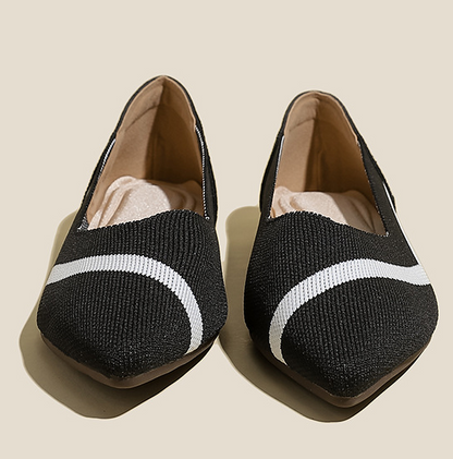 Comfortable Classy Knit Cap Toe Flats-Black and White