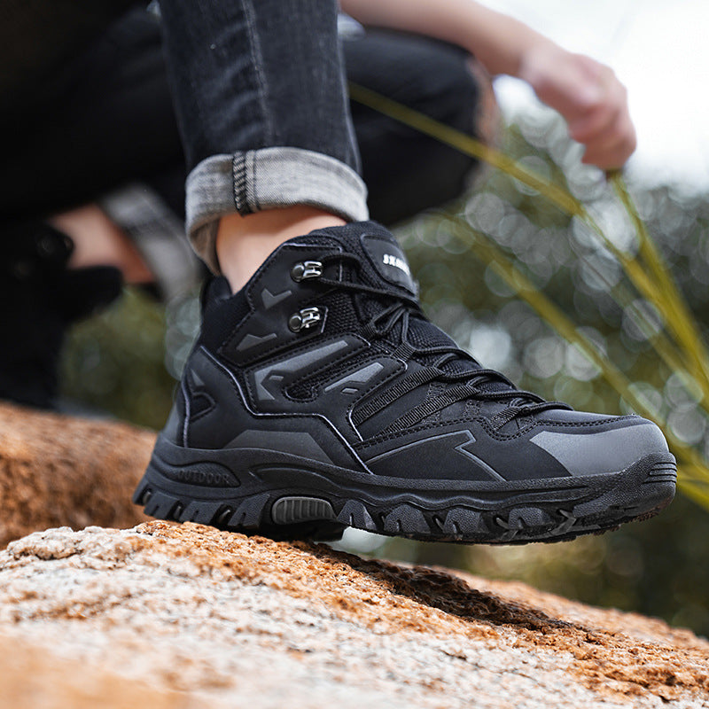 Lightweight Orthopaedic Outdoor & Hiking Boots with Cushioning Sole