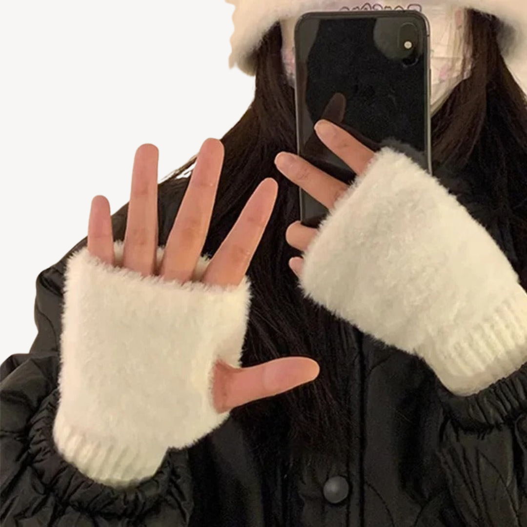 Soft Women's Touchscreen Gloves