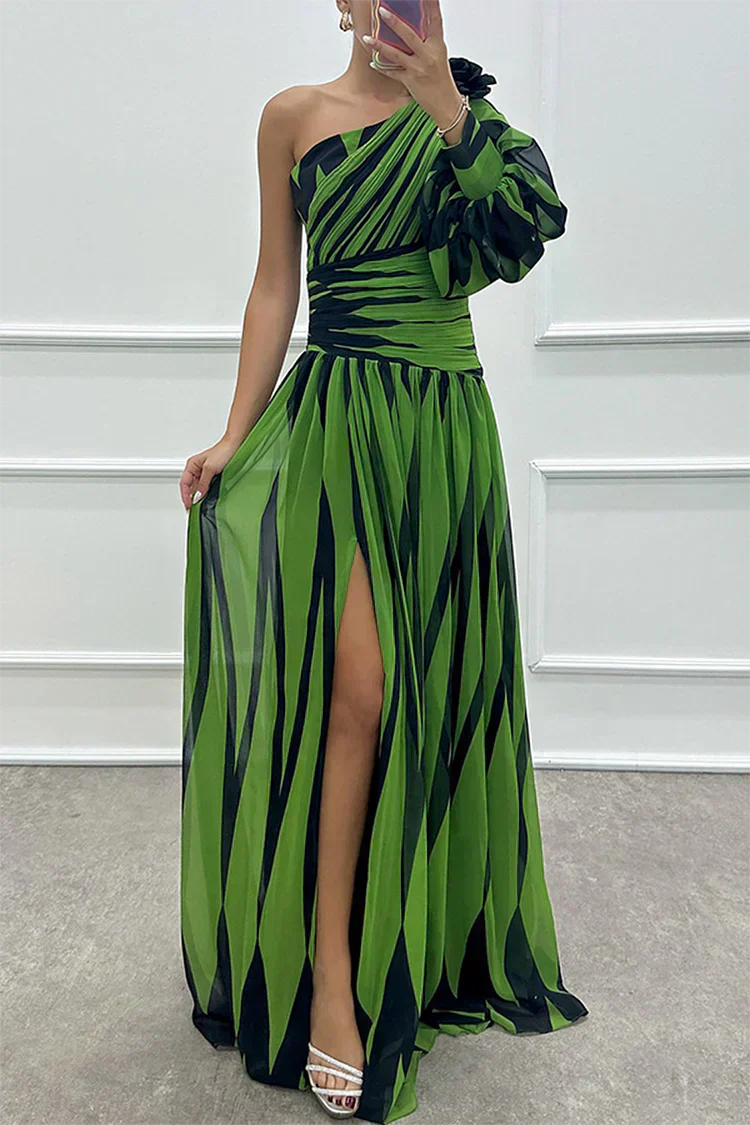 Chic Asymmetrical One Shoulder Stripe Dress