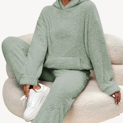 Soft Women's Cozy Tracksuit Set