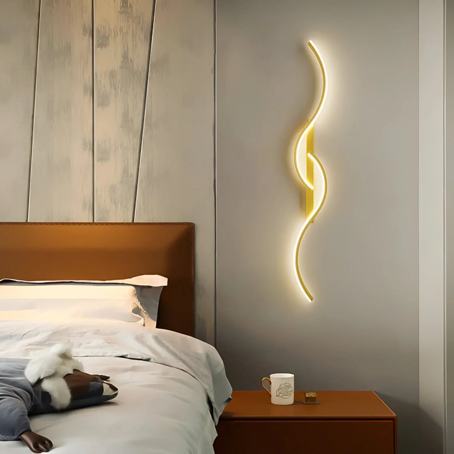 Sleek Contemporary Arc Wall Lamp