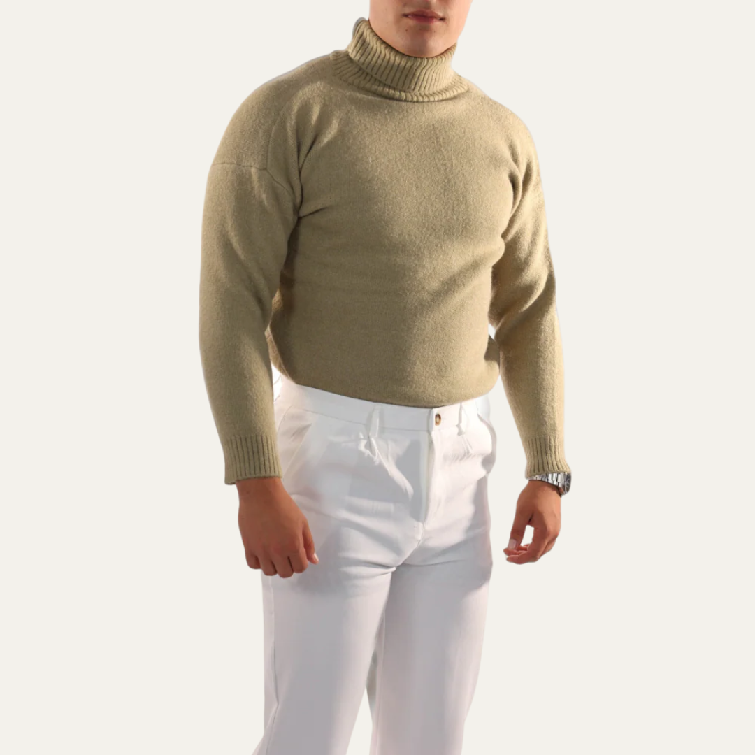 Soft Men's Large Turtleneck Jumper Sweater