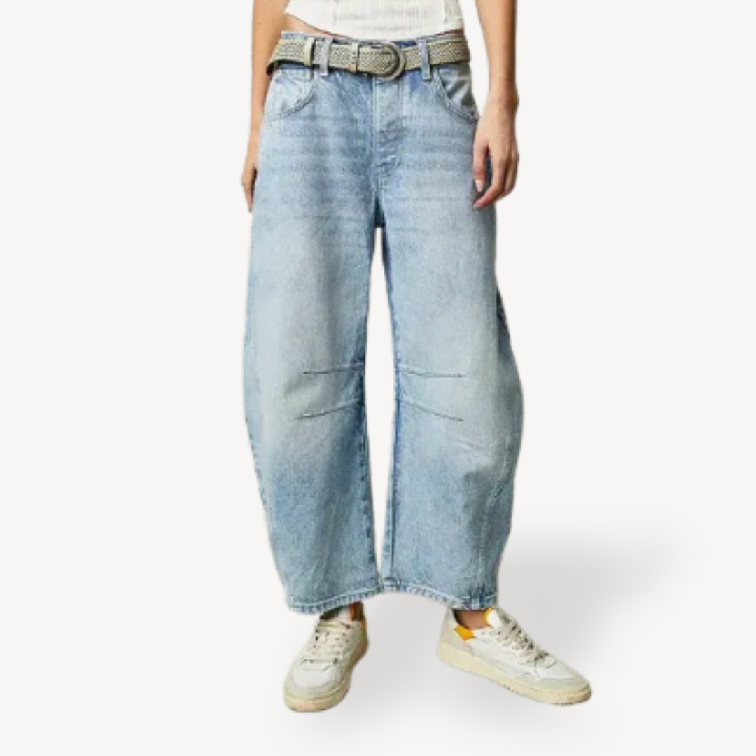Loose Fit Women's Blue Jeans
