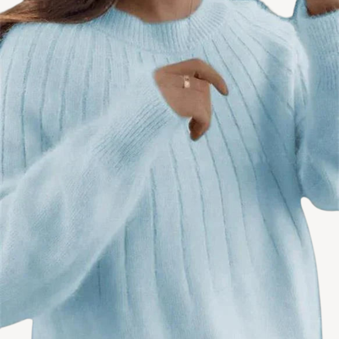 Soft Women's Cable Knit Wool Sweater