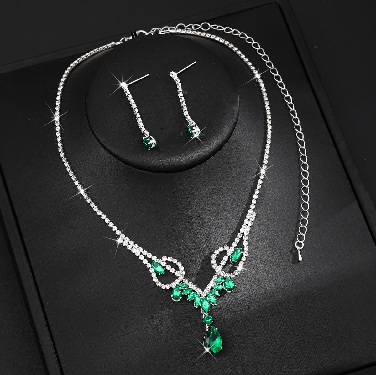 Women's Elegant Rhinestone Water Drop Necklace and Earring Set