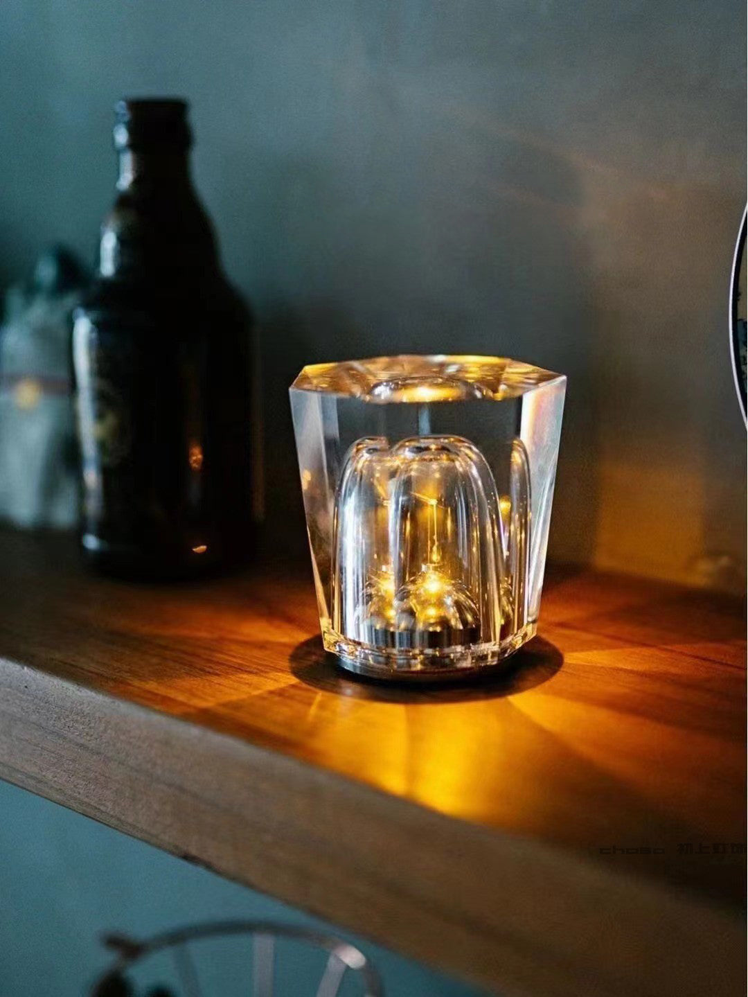 Xtal Becrux Table Lamp