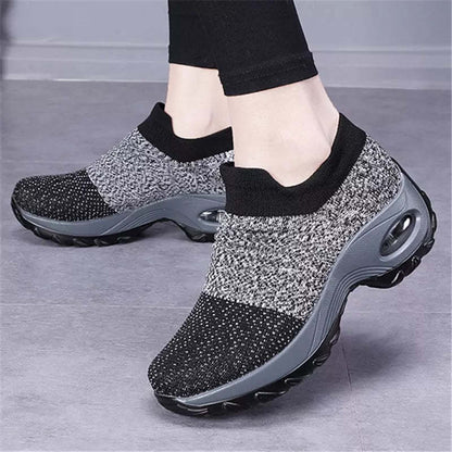 Super Soft Women's Thick-Soled Lightweight Walking Shoes