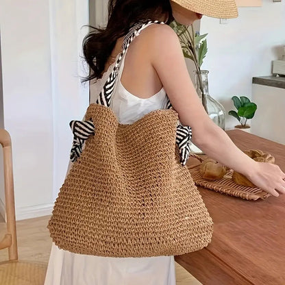 Stylish Woven Shoulder Bag