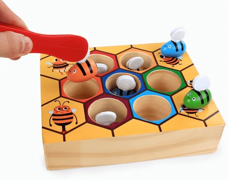 Montessori Educational Industrious Little Bees Kids Wooden Toys For Children