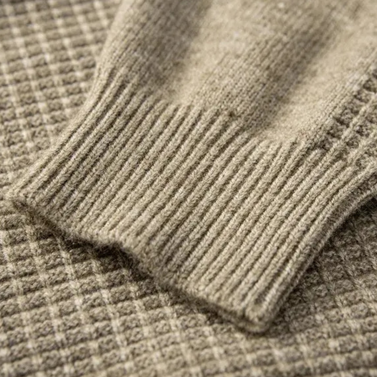 Cozy Men's Thick Wool Sweater