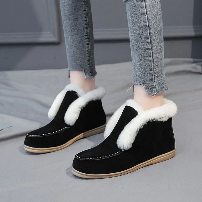 Cozy Women's Insulated Snow Boots
