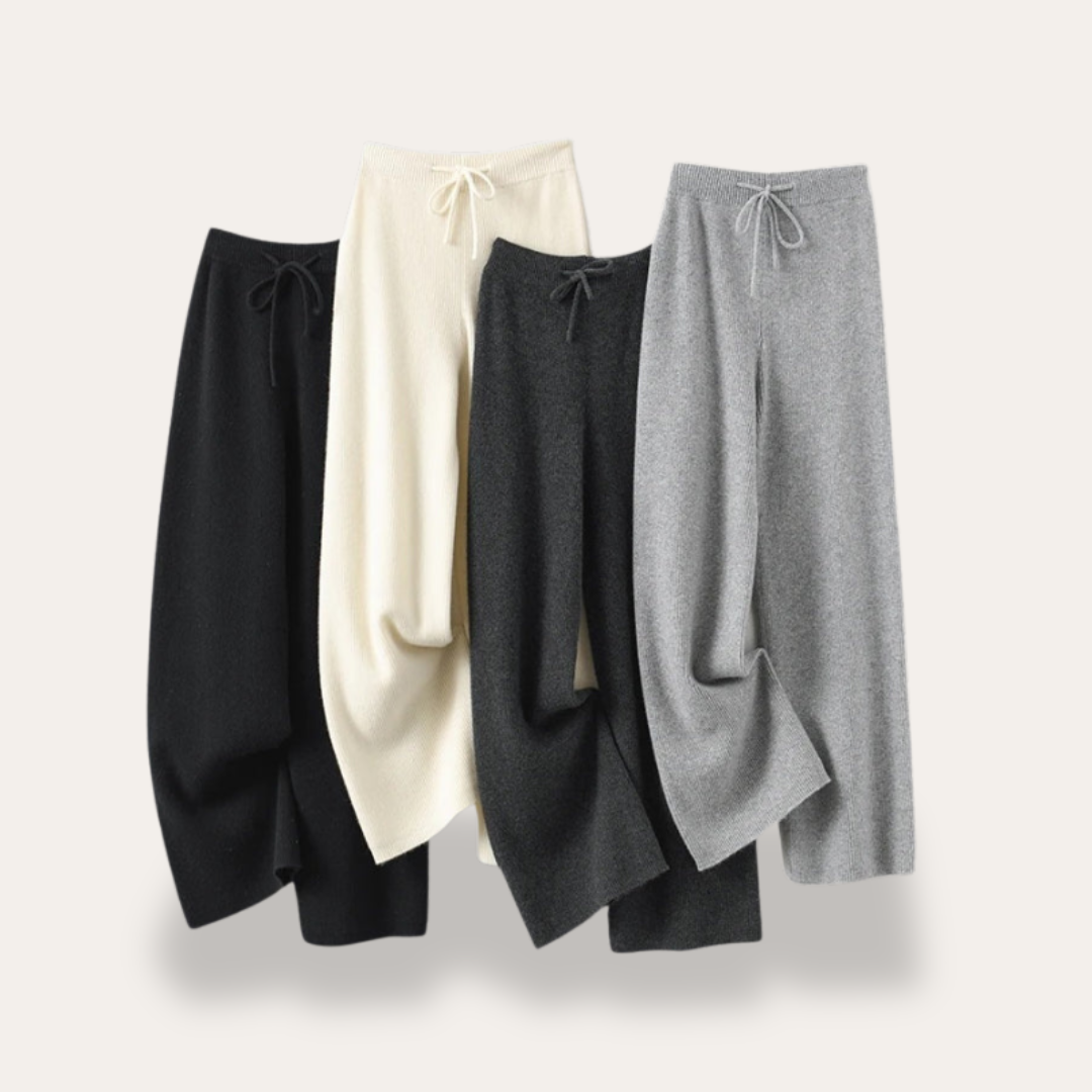 Soft Women's Wide Leg Cashmere Trousers - OutfitLondon