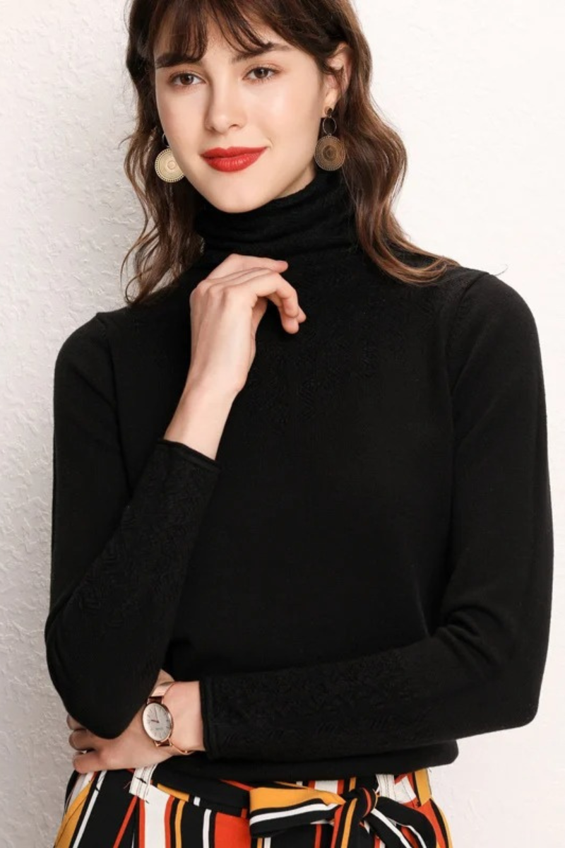 Cozy Ladies Cable Knit Winter Jumper