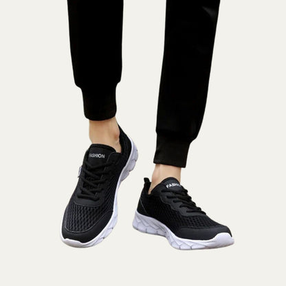 Supportive Men's Running Shoes for Flat Feet