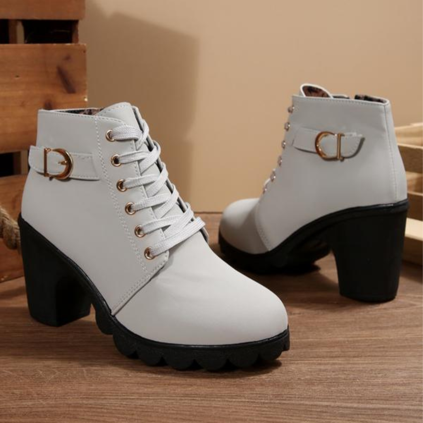 Fashionable Lace Up Buckle Ankle Boots