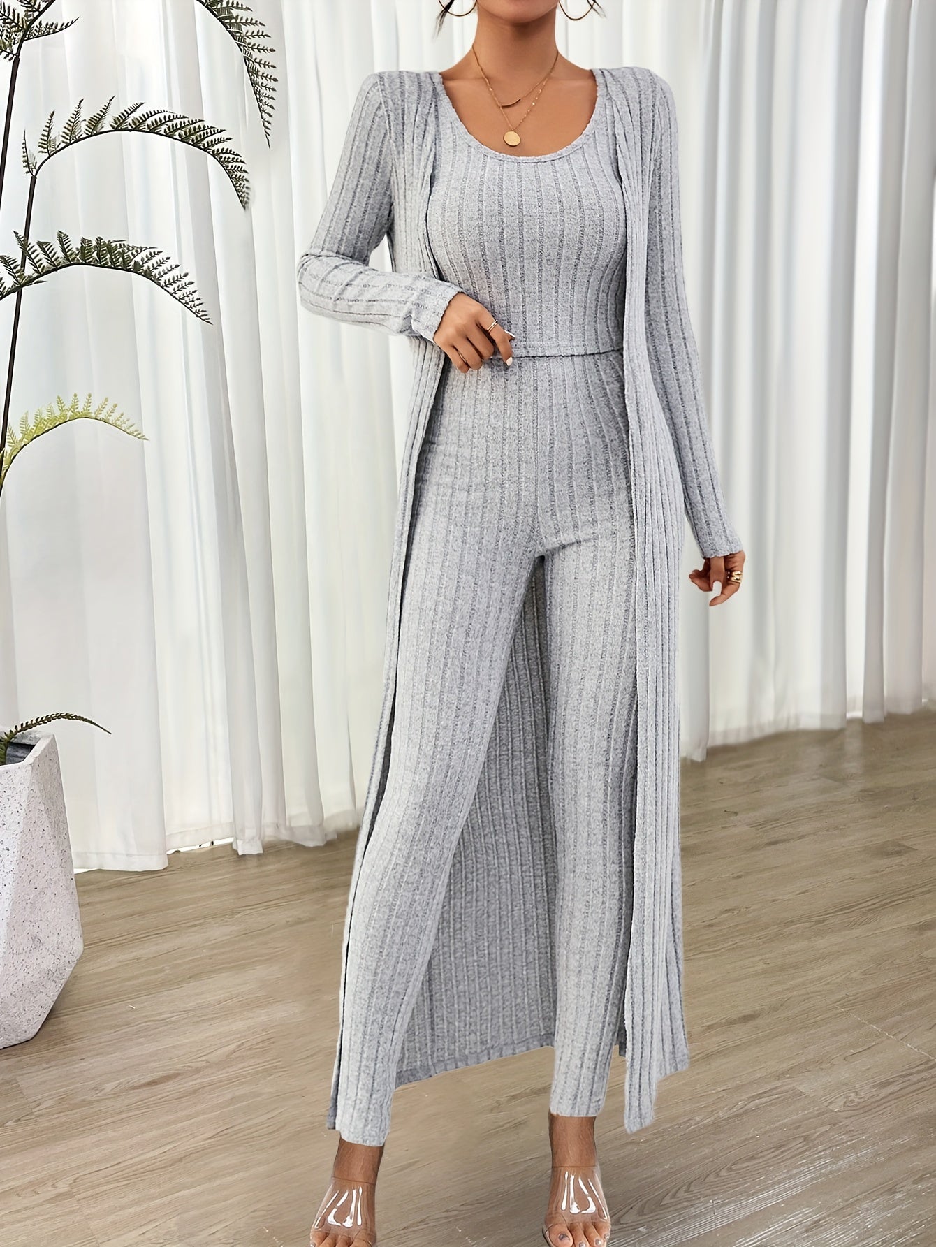 Soft Women's 2pc Crop Top and High Waisted Pant Set - OutfitLondon