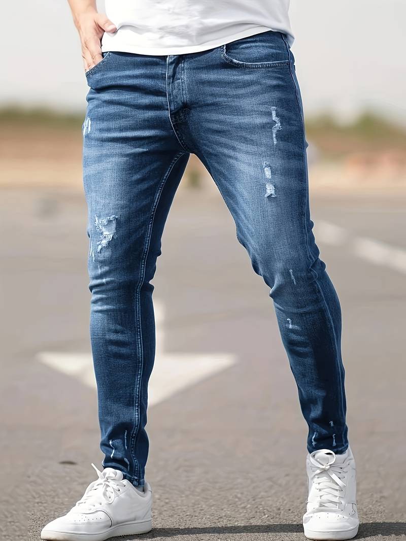 Ripped Men's Fashion Jeans