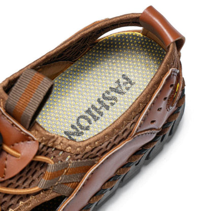 Men's Closed Toe Mesh Splicing Water Shoes Outdoor Microfiber Leather Sandals