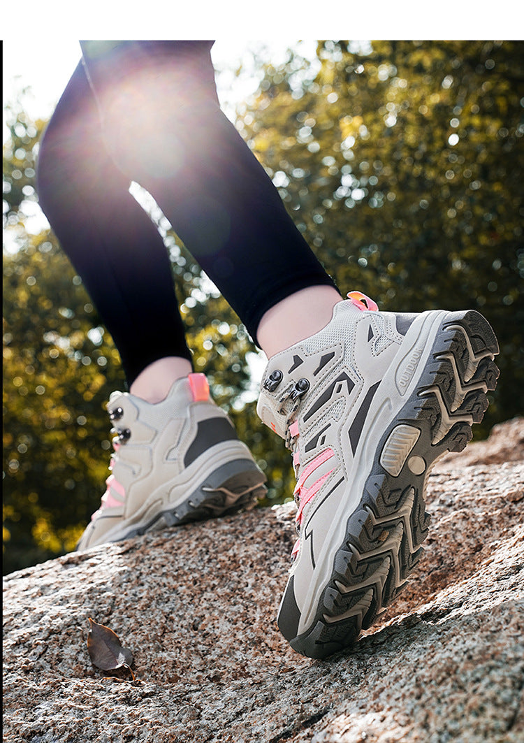Lightweight Orthopaedic Outdoor & Hiking Boots with Cushioning Sole