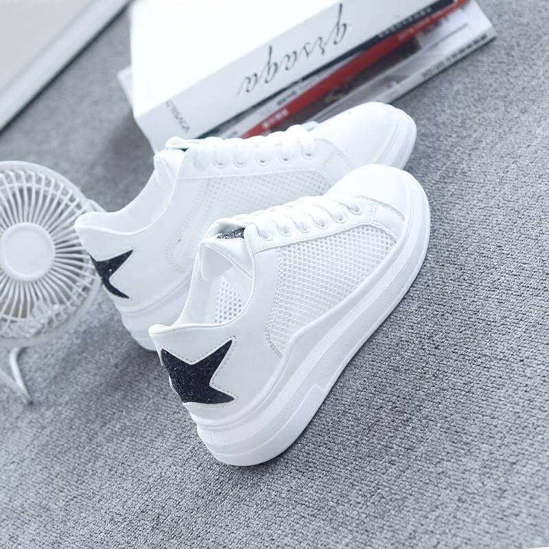Relaxed Fit Women's Everyday Shoes