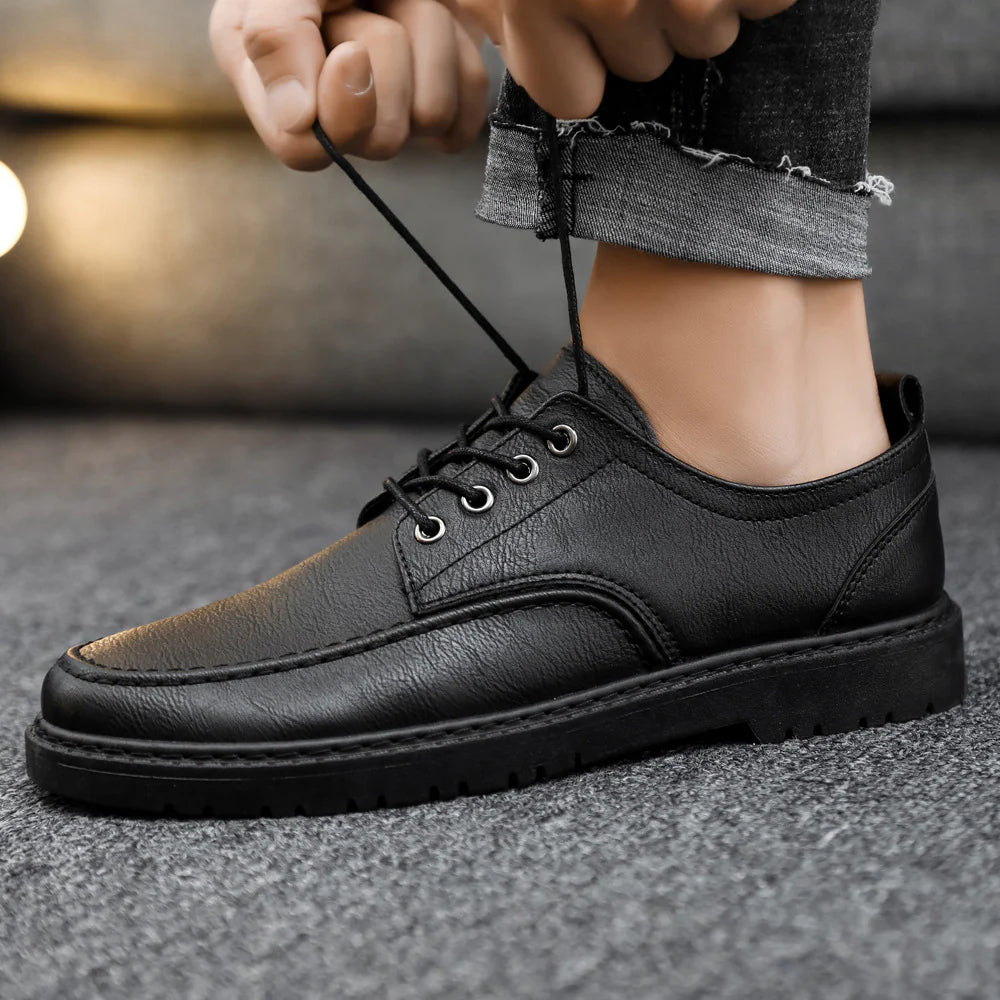Men's Lace-up Shoes Robust Leather Shoes in Casual Style for Leisure and Everyday use