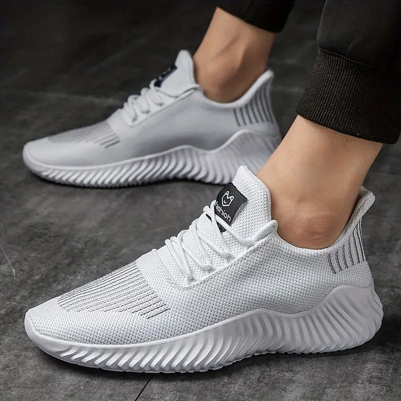 Comfortable Men's Breathable Running Shoes