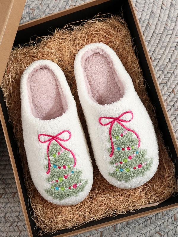 Cozy Christmas Tree Plush Slipper Socks - OutfitLondon