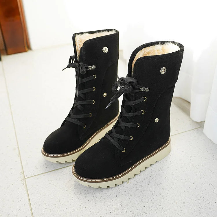 Comfy Women's Ankle Boots - Insulated Lace Up Design - OutfitLondon