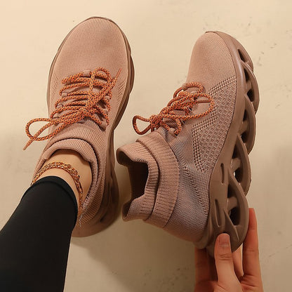 Comfortable Airy Walking Shoes for Women