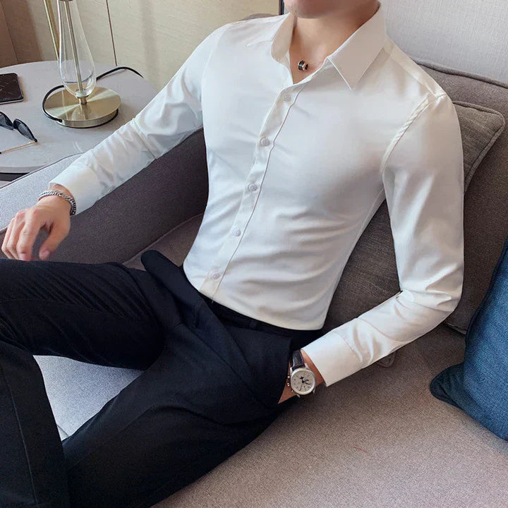 Classic Fit Men's Kent Collar Dress Shirt