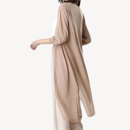 Women's Cozy Oversized Knit Cardigan - OutfitLondon