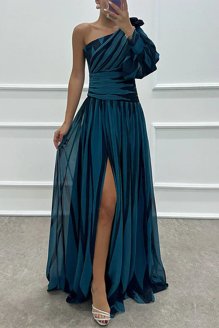 Chic Asymmetrical One Shoulder Stripe Dress