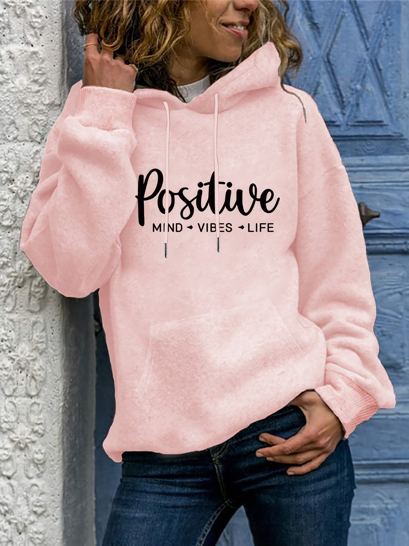 Soft Women's Oversized Hoodie with Cute Graphic Pocket - OutfitLondon