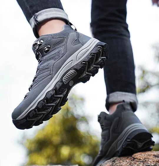 Comfy Hiking Boots - Waterproof and Grip Soles