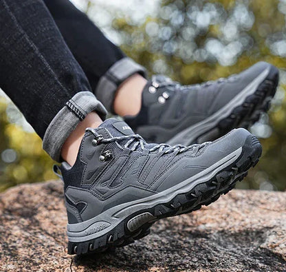 Comfy Hiking Boots - Waterproof and Grip Soles