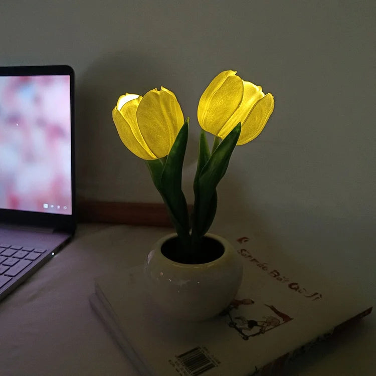 Tulip LED Table Lamp
