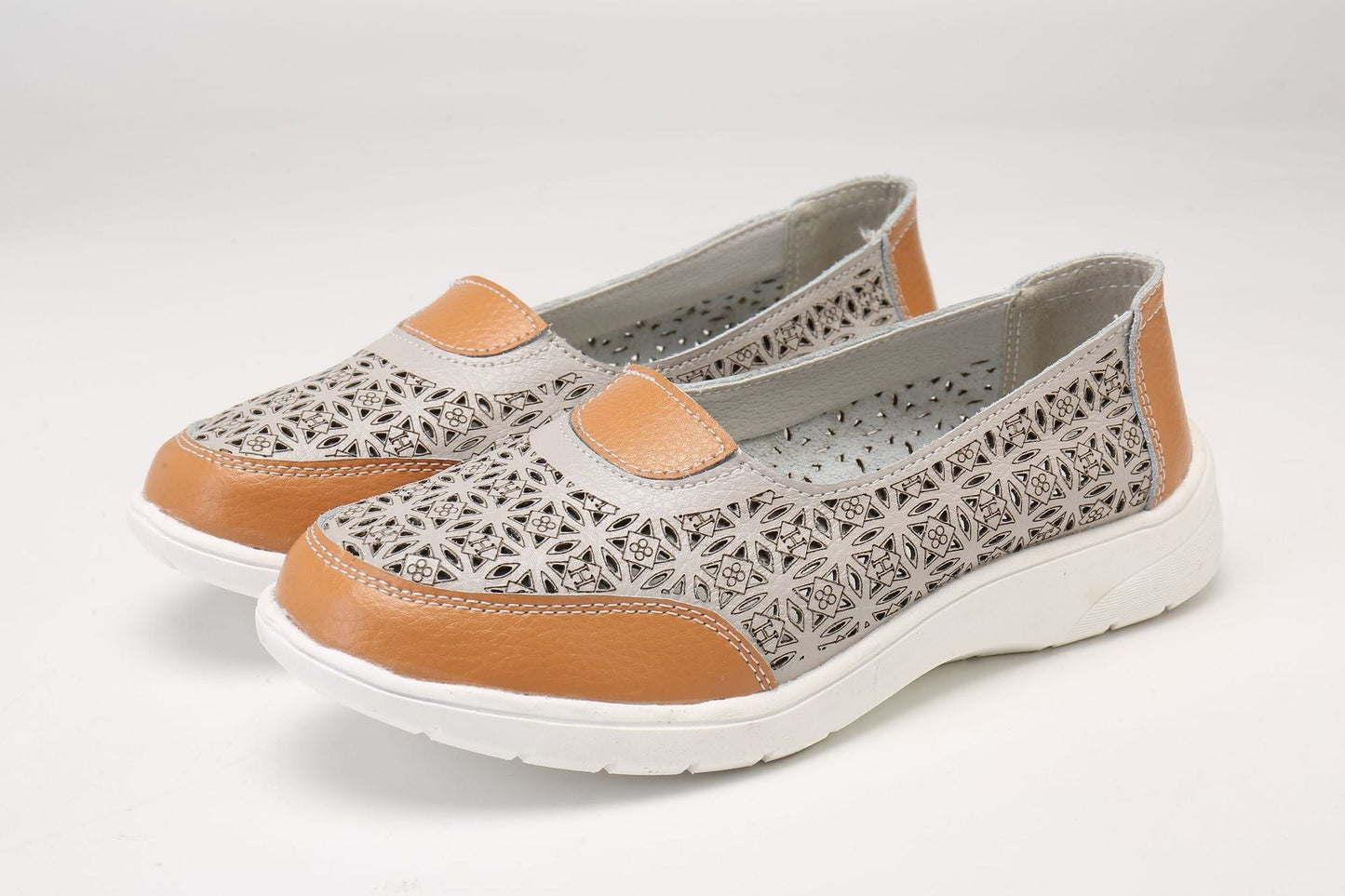 Non-Slip Thick Sole Brathable Shoes