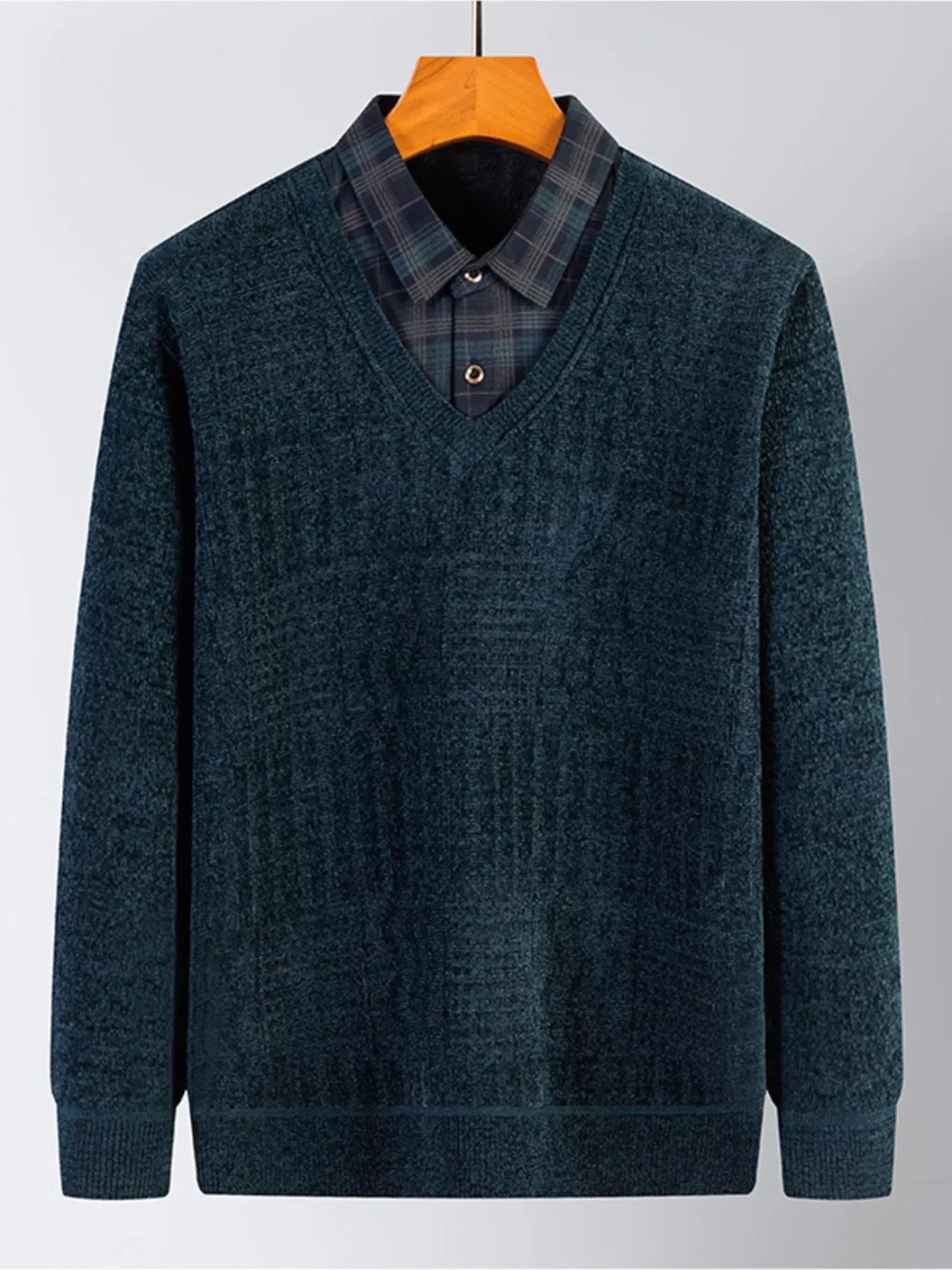 Large Plaid Crew Neck Pullover Sweater