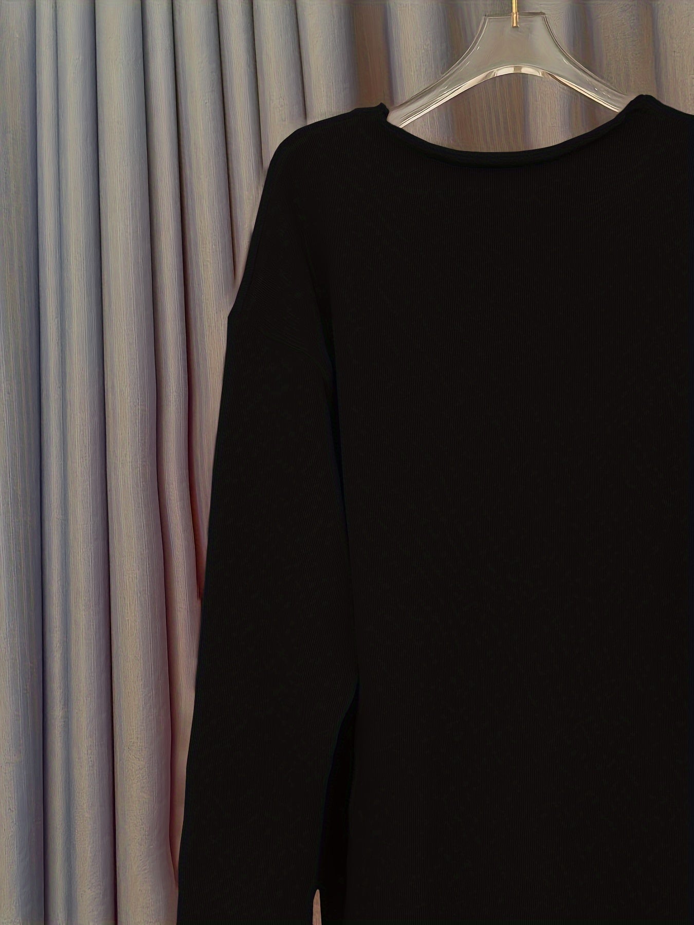 Women's Large V-Neck Sweater with Patterned Design