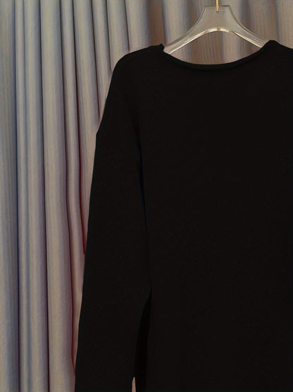 Women's Large V-Neck Sweater with Patterned Design