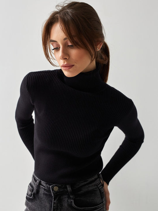 Cozy Ladies' Slim Fit Pullover Sweater