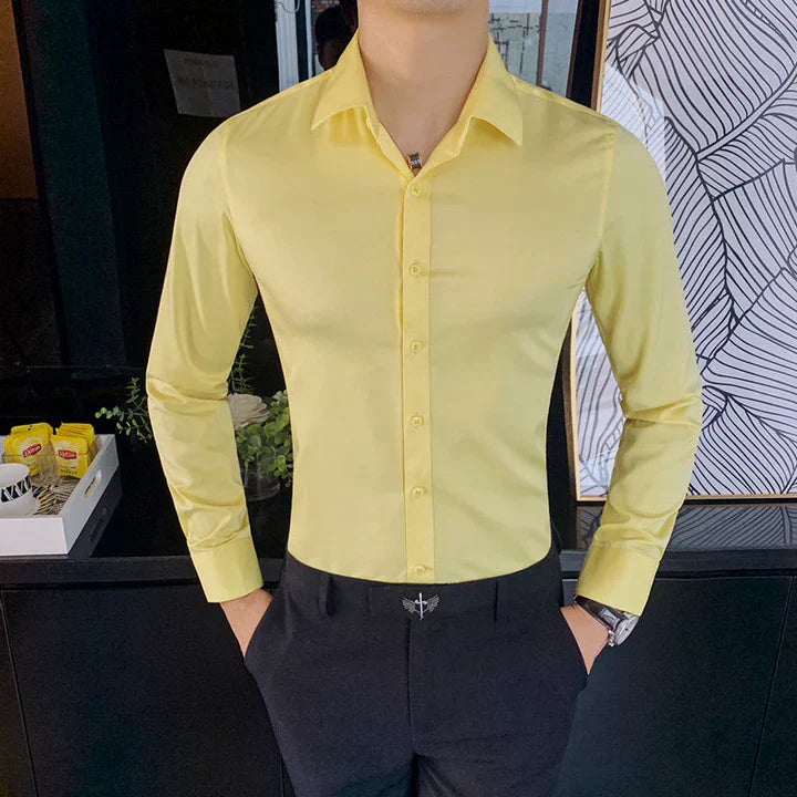 Classic Fit Men's Kent Collar Dress Shirt