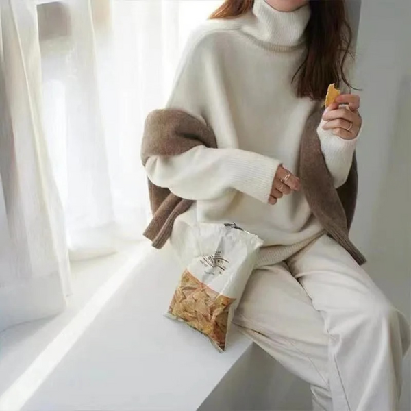 Cozy Women's Soft Crew Neck Wool Sweater