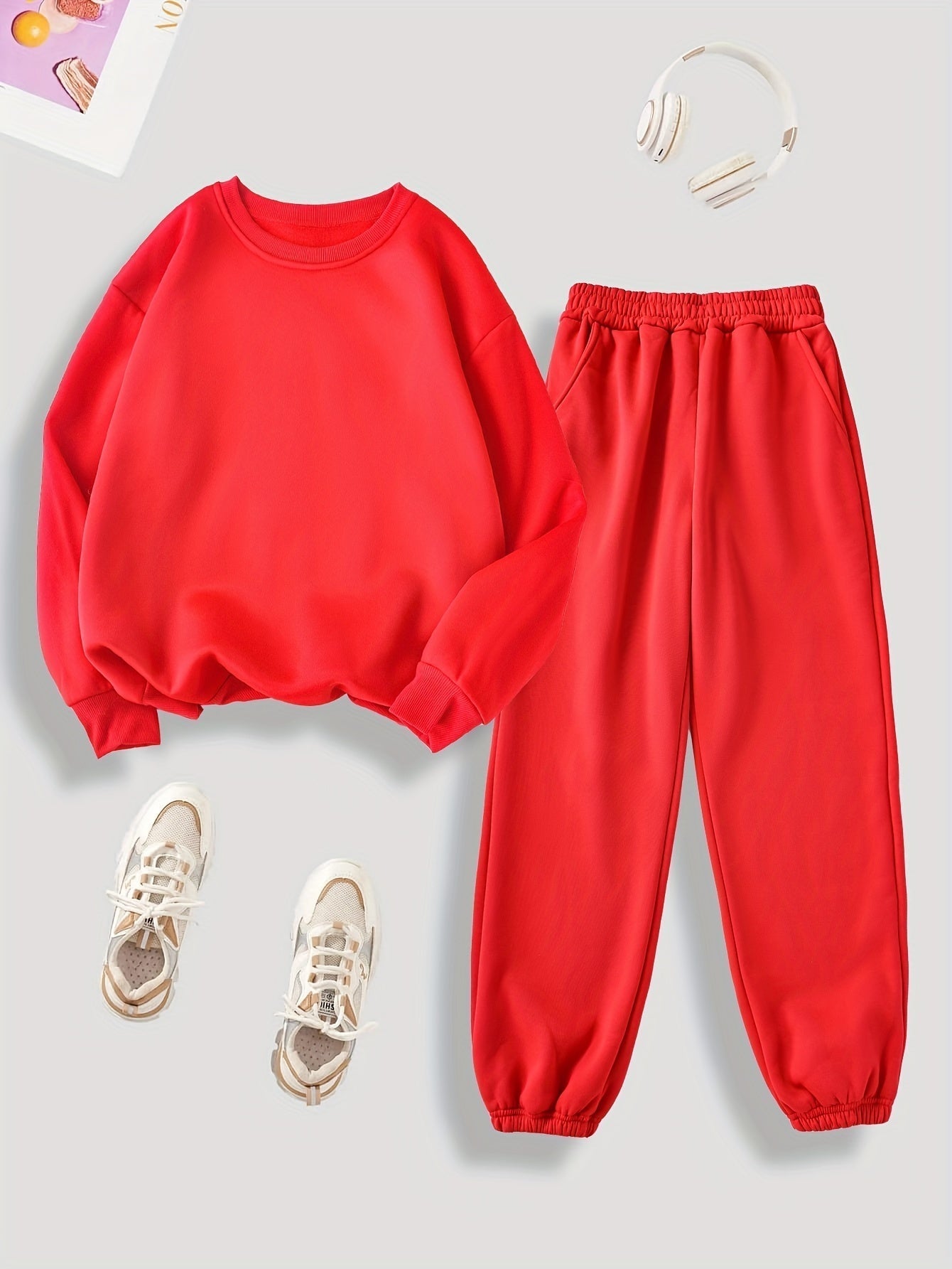 Comfortable Ladies Athletic Tracksuit Casual Sportswear